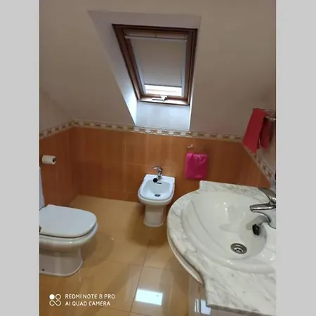 Casa Completa Familiar Y Piscina 度假居 *